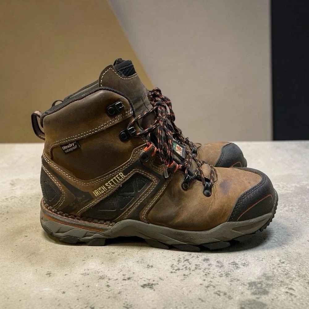 Irish Setter Work Boots Men Size 9 Brown Leather CSA Safety Toe Waterproof 83602